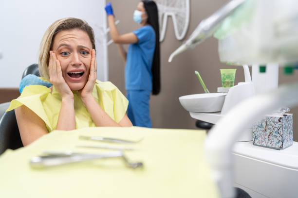 Best Broken Tooth Emergency  in Centreville, MS